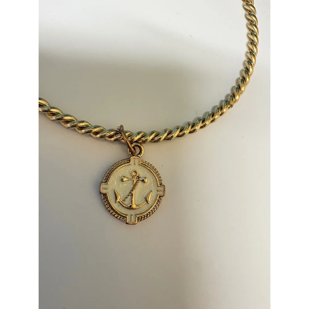 N/A gold tone